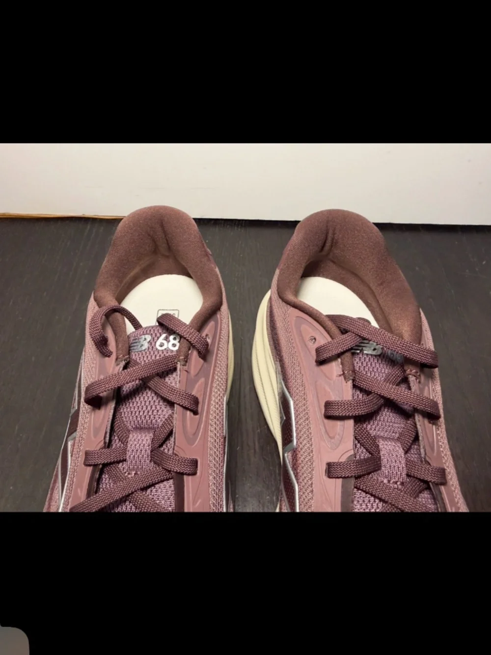 New Balance Fresh Foam 680v9 Running Shoes Burgundy/Purple/Beige Mens 9D/Wm 10.5